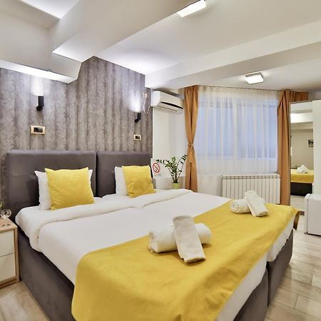 Garni House 46 Plus Beograd Eksteriør bilde